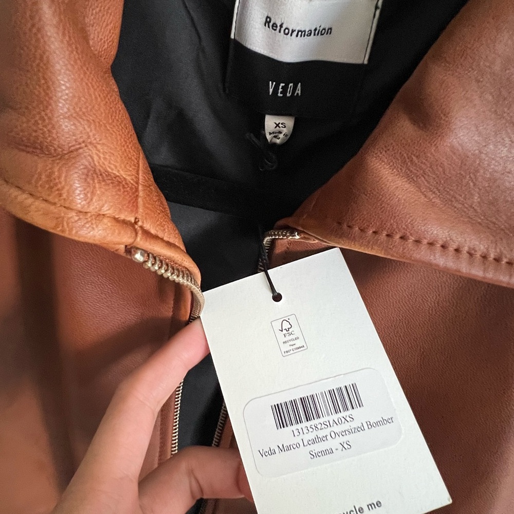Reformation Leather Oversized Bomber Jacket - Picture 3 of 7